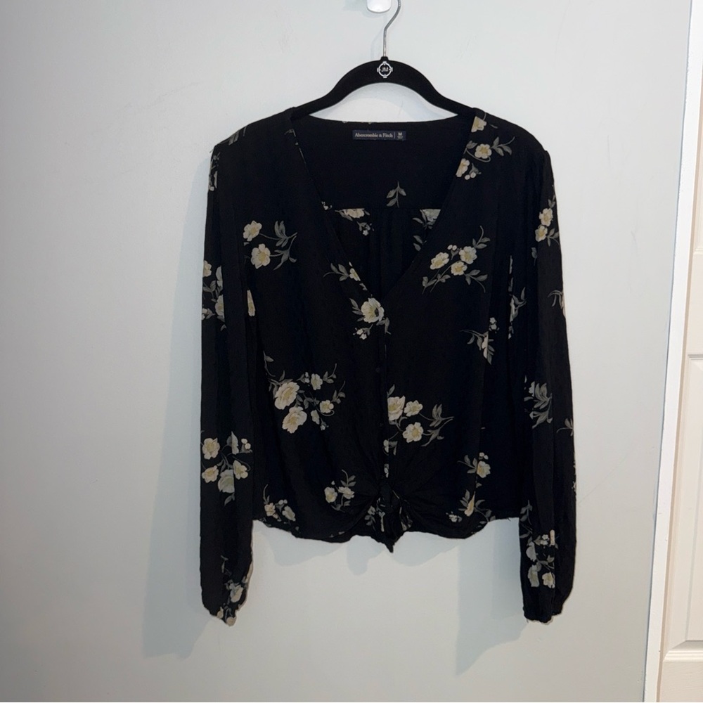 Abercrombie & Fitch Black‎ Floral Long Sleeve Top Size M Cottagecore Romantic